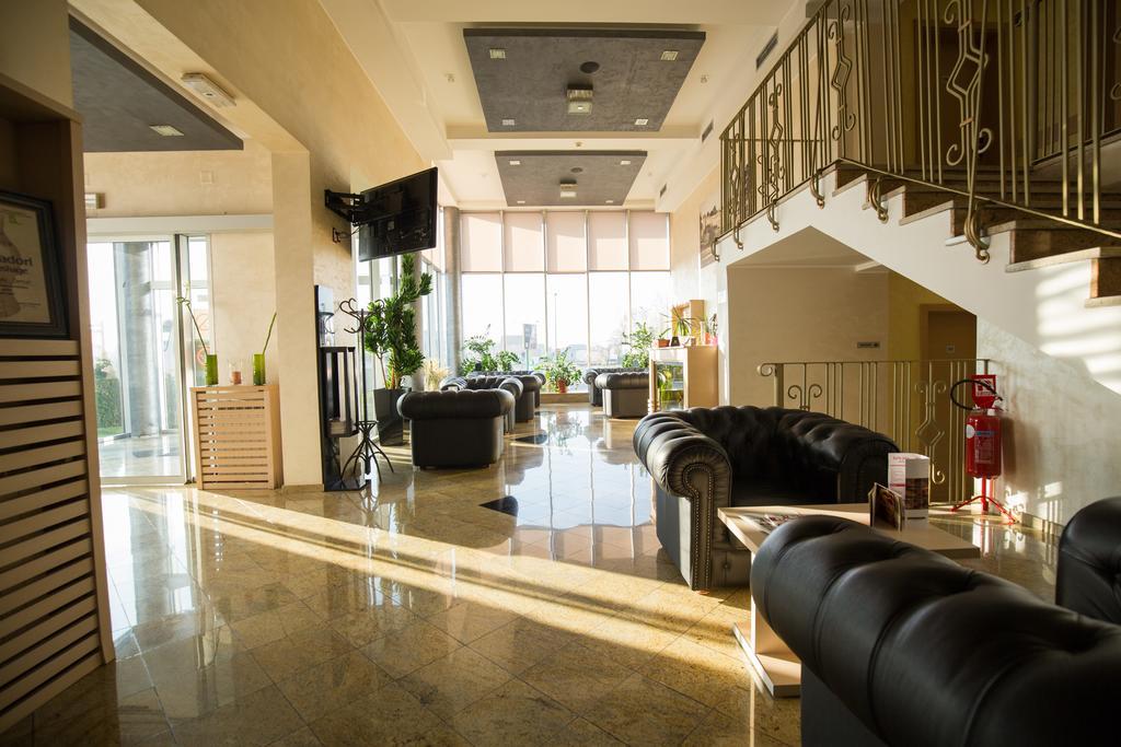 Euro Garni Hotel Beograd Bagian luar foto